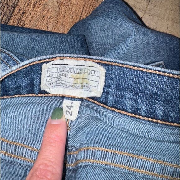 Current Elliott stiletto biker jeans size 24 - Picture 12 of 13